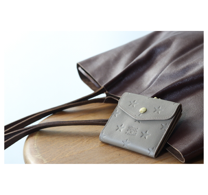 IL BISONTE（イルビゾンテ） 財布 limited model がま口ウォレット