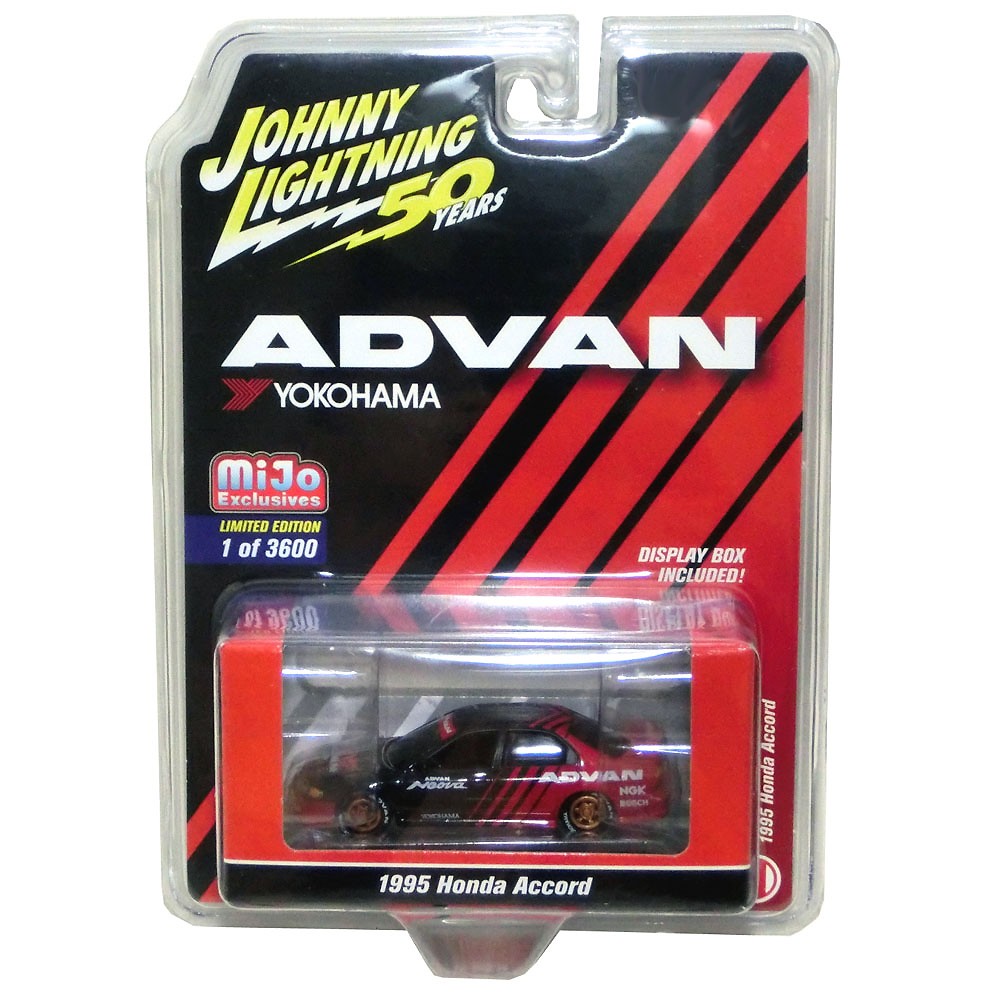 Johnny Lightning/ジョニーライトニング Yokohama ADVAN 1/64 ダイ 