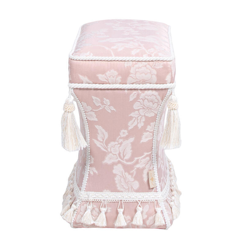 Jennifer Taylor（ジェニファーテイラー） 薄型スツール Heirloom pink