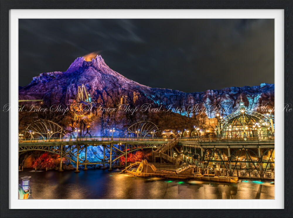 絵画風 壁紙ポスター (はがせるシール式) ディズニーシーの夜景