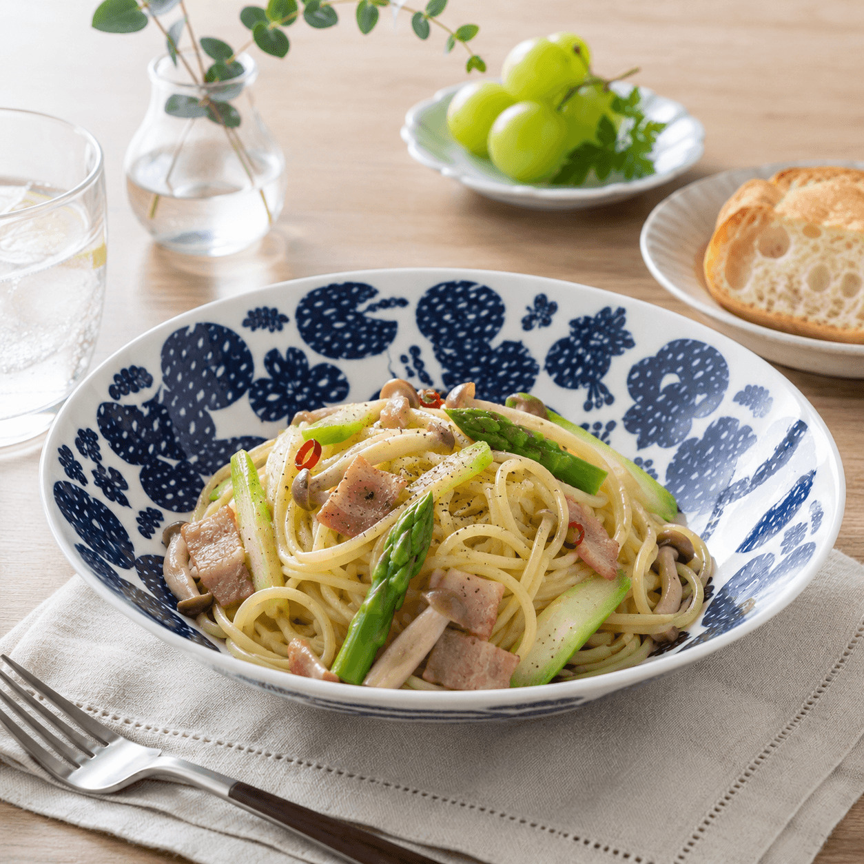 波佐見焼 カレー・パスタ皿 フラバーブルー 22.5cm 深皿 オーバル