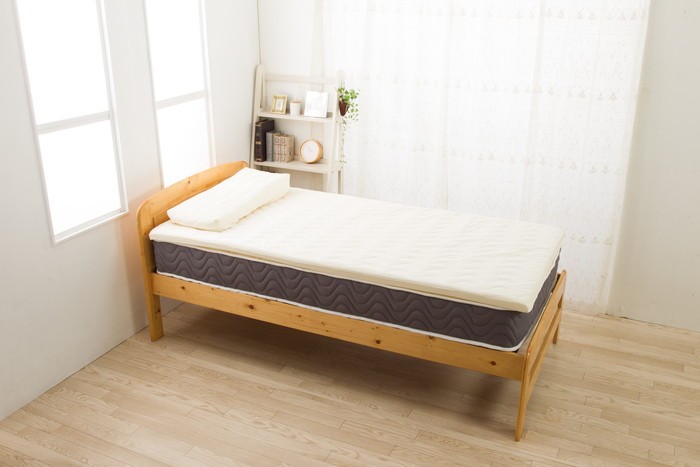 のウレタン┍ 日本製 国産 寝具 パット 代引不可 リコメン堂 - 通販 新座買蔵 ☆敷きパット☆ダブルサイズ※即購入不可※ シーツ/カバー