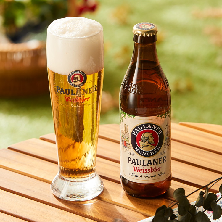 オクトーバーフェスト公式醸造所パウラーナー ヘフェヴァイスビア