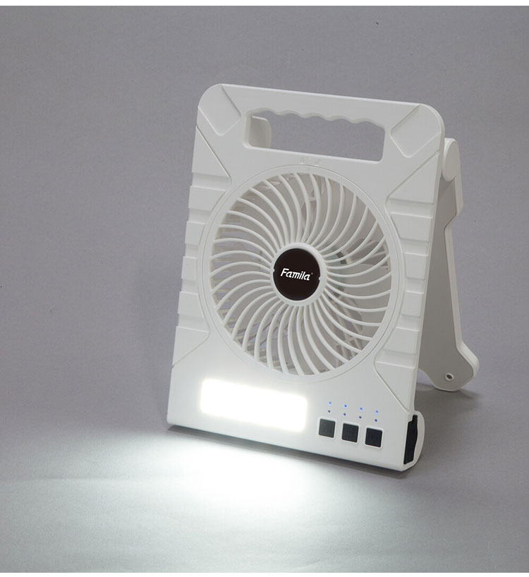 ファミラ 充電式ソーラーパワフルファン 扇風機 ソーラーパネル搭載