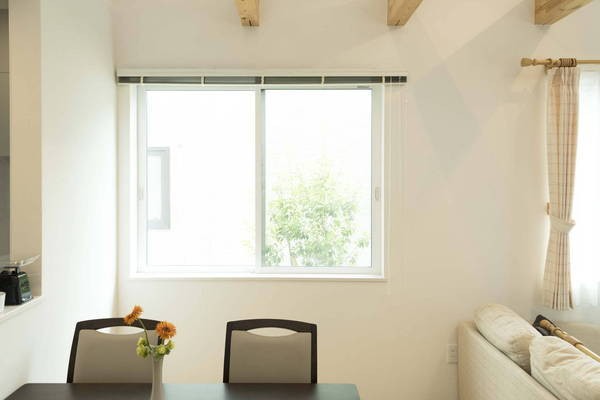 全日本送料無料 木目調アルミブラインド 165 98cm 木目 横型 ウッド ブラインド 簡単取付け カーテンレール 日除け カーテン おしゃれ 送料 送料無料 早い者勝ち Www Centrodeladultomayor Com Uy