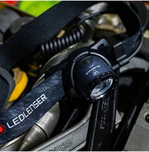 LEDヘッドライト レッドレンザー H8R 充電式 25周年モデル 釣り