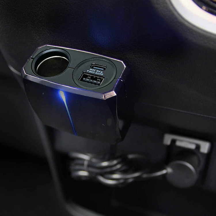 カシムラ 12/24V兼用 車載用電源増設ソケット セパレートタイプ USB-A