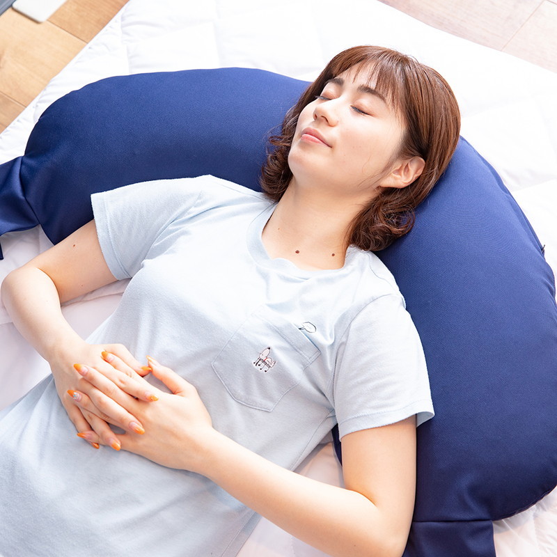 【新品 未使用】 HUMAN MADE ヒューマンメイド バス ピロー 枕 日本製 メディカル ピロー ブーメラン型 サスティーン Mサイズ まくら