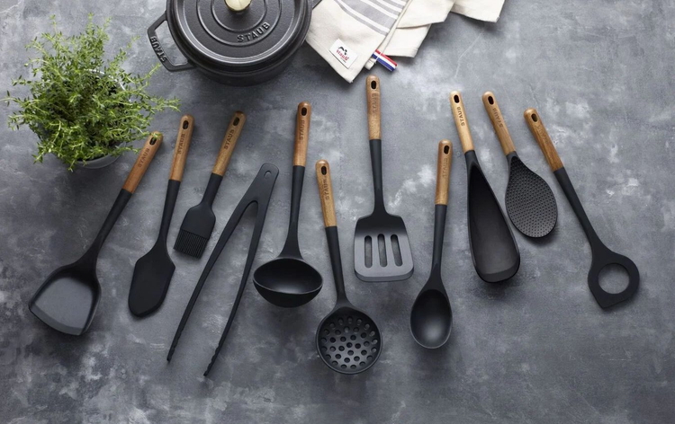 公式販売店 スープレードル STAUB ストウブ キッチンツール 調理器具