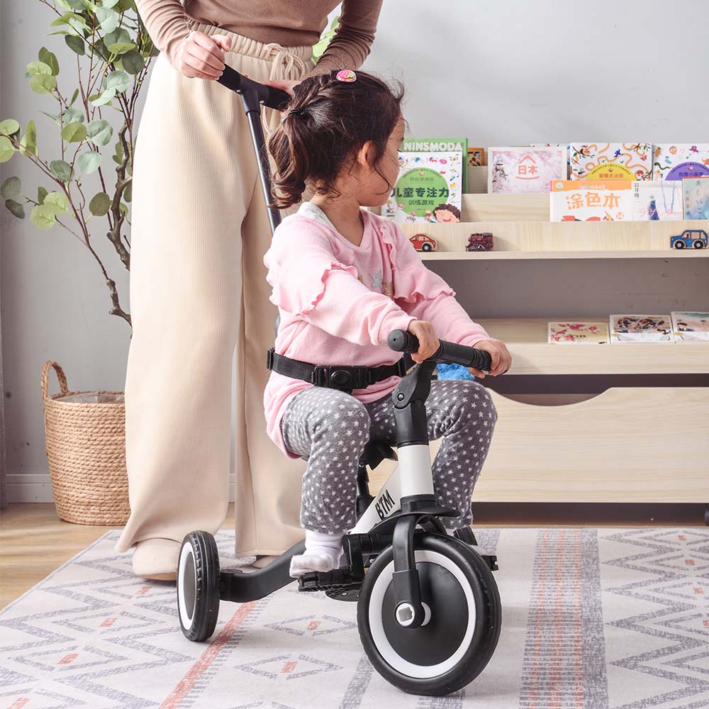 子供用三輪車 4in1 三輪車のりもの 押し棒付き 自転車 おもちゃ
