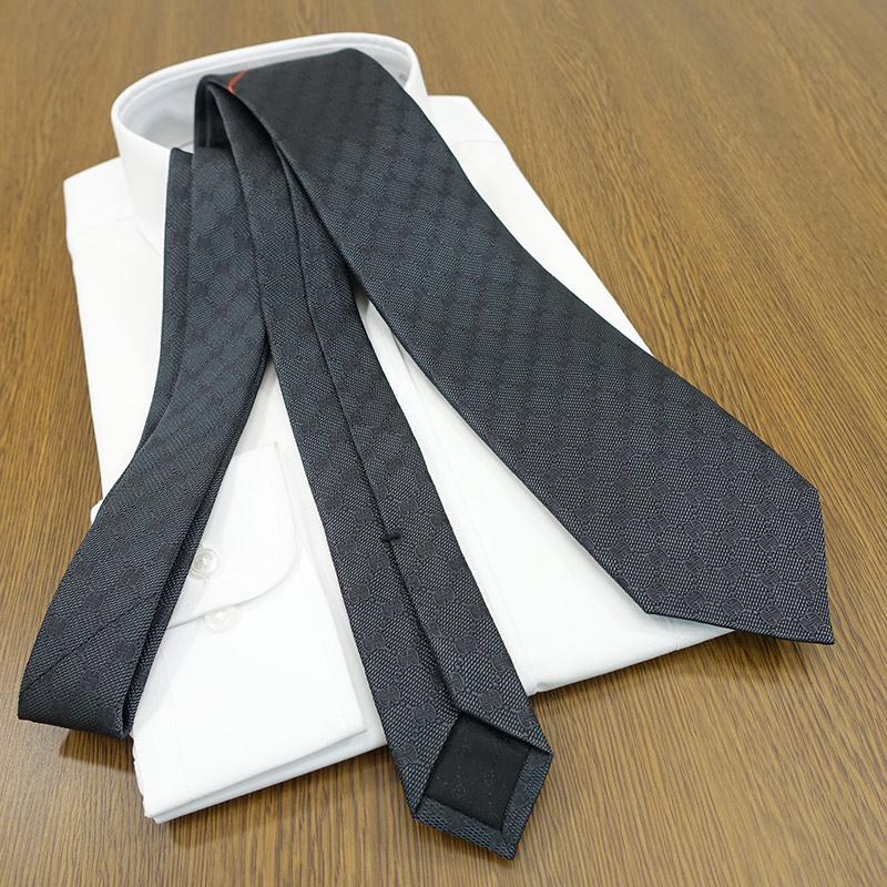 GUCCI（グッチ） ネクタイ GG柄(8cm) A33【ブランド・プレゼント