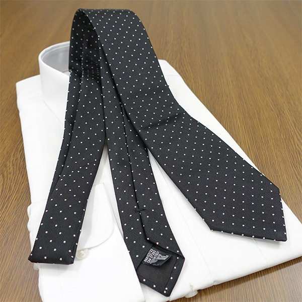 新品最高級 ジョルジオアルマーニ ARMANI 黒ラベル シルク イタリア製 GIORGIO ARMANI ジョルジオ アルマーニ ネクタイ GA93 ブラック/パール