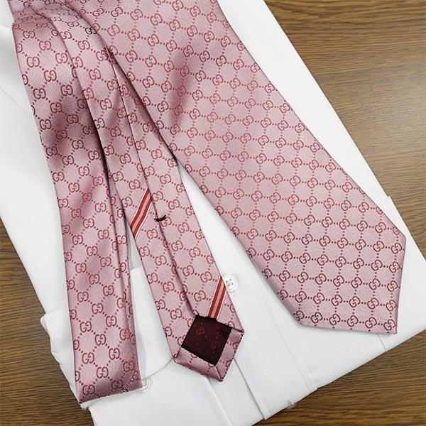 GUCCI メンズネクタイ gg柄 GUCCI グッチ ネクタイ GG柄(8cm) GG32【ブランド・プレゼント