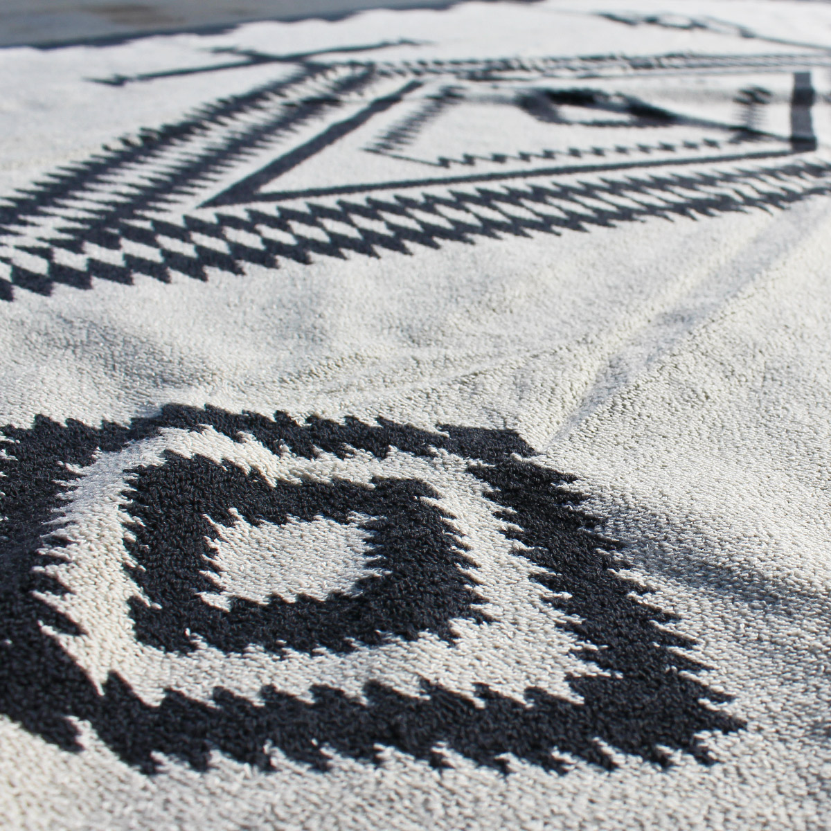 PENDLETON（ペンドルトン） XB233 Over Sized Jacquard Towels