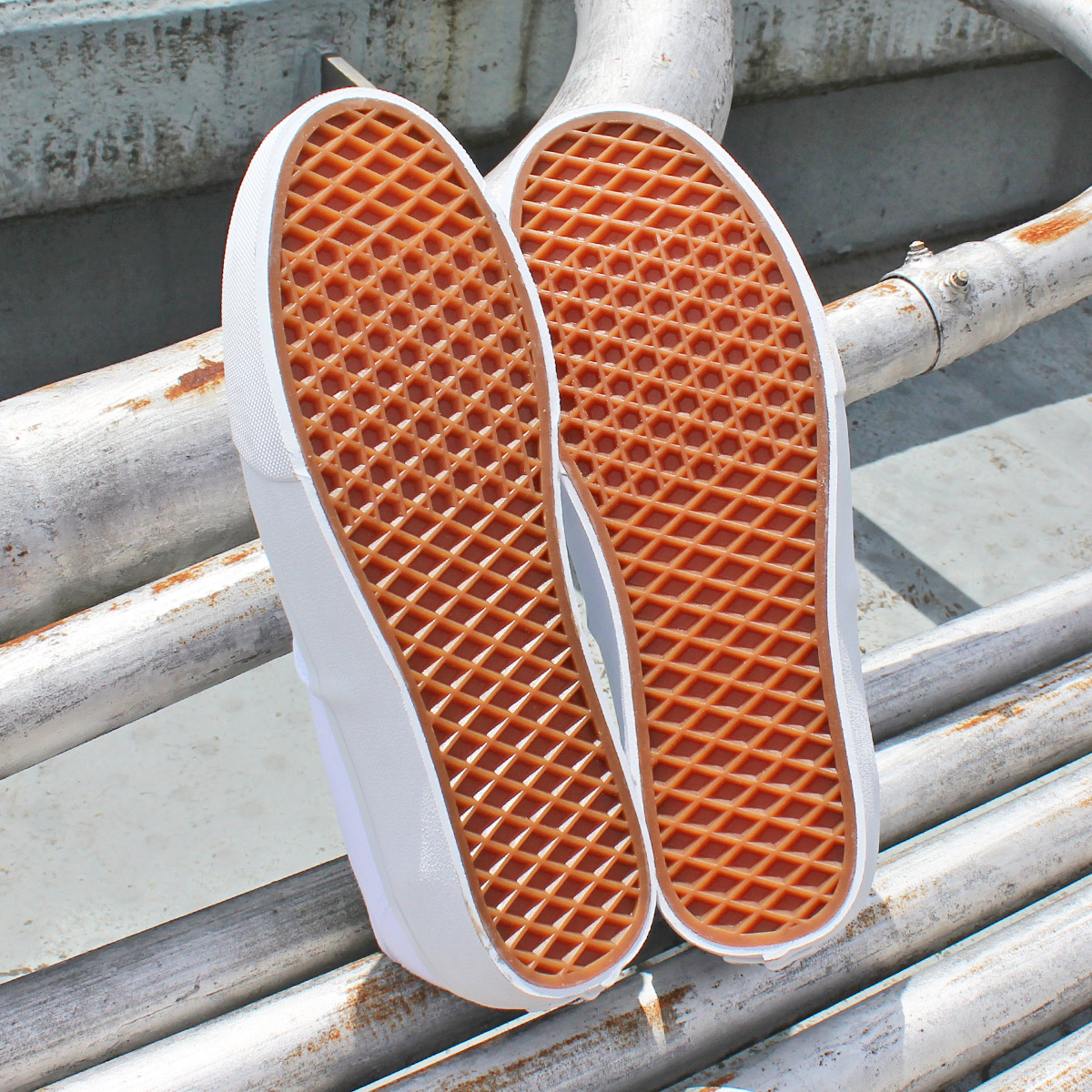 AUTHENTIC（VANS） VANS ヴァンズ AUTHENTIC オーセンティック VR3