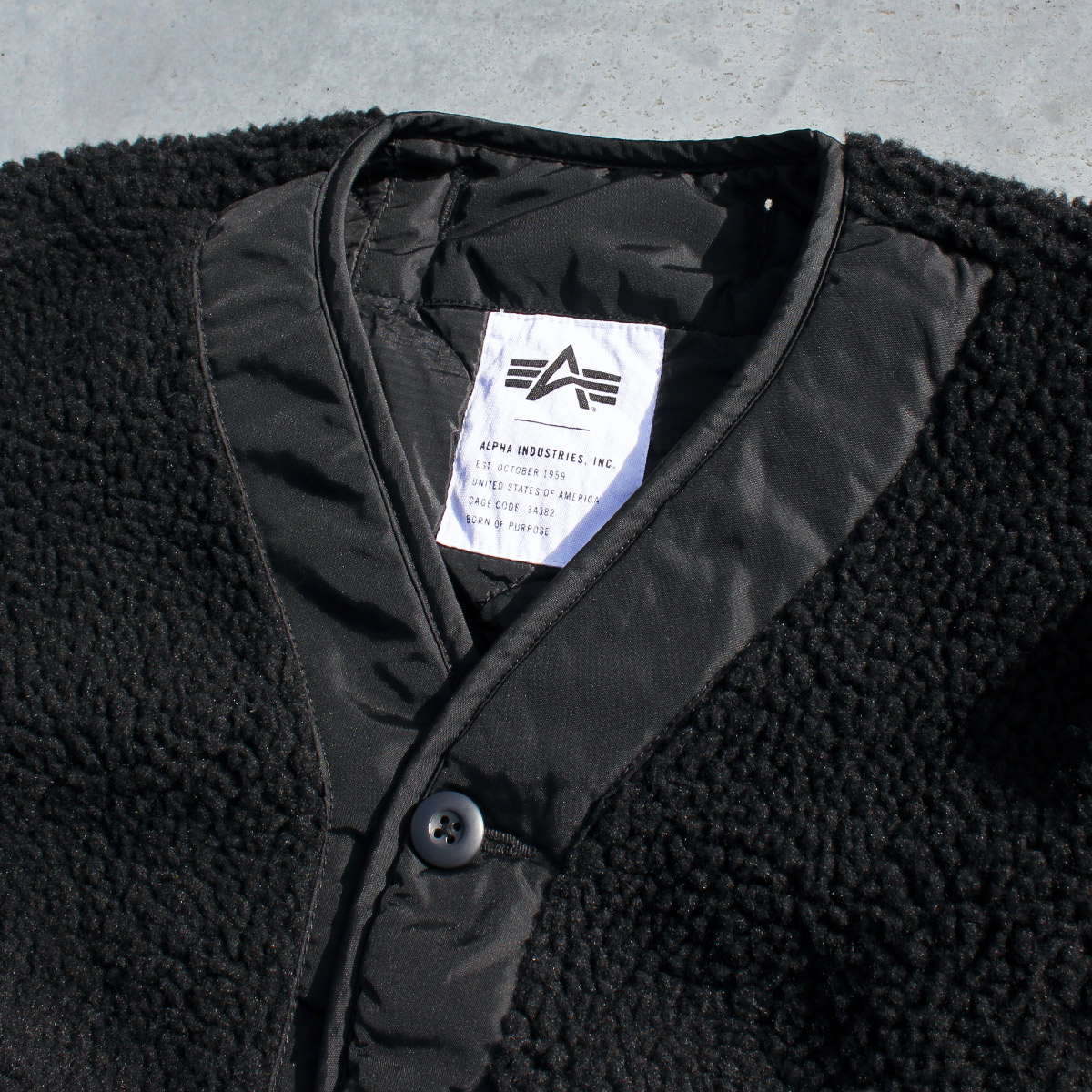 Alpha Industries（アルファ・インダストリーズ） ALPHA INDUSTRIES