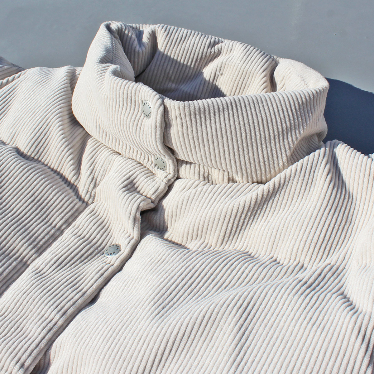 NANGA（ナンガ） Women's CORDUROY SHORT DOWN JACKET WOMEN