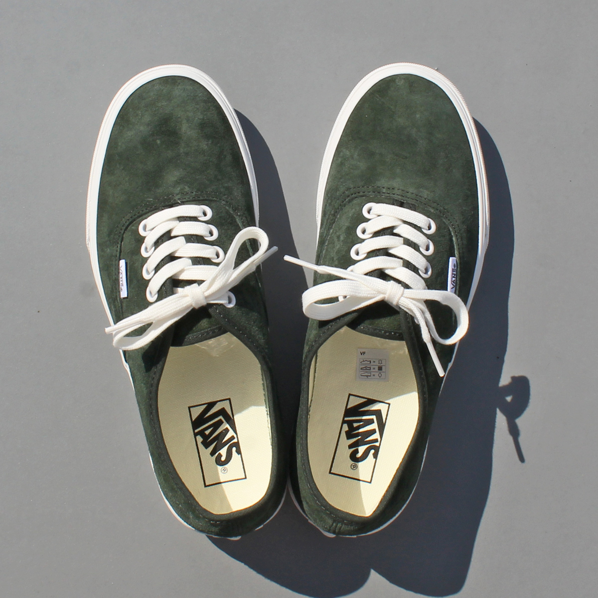 AUTHENTIC（VANS） VANS ヴァンズ AUTHENTIC オーセンティック PIG