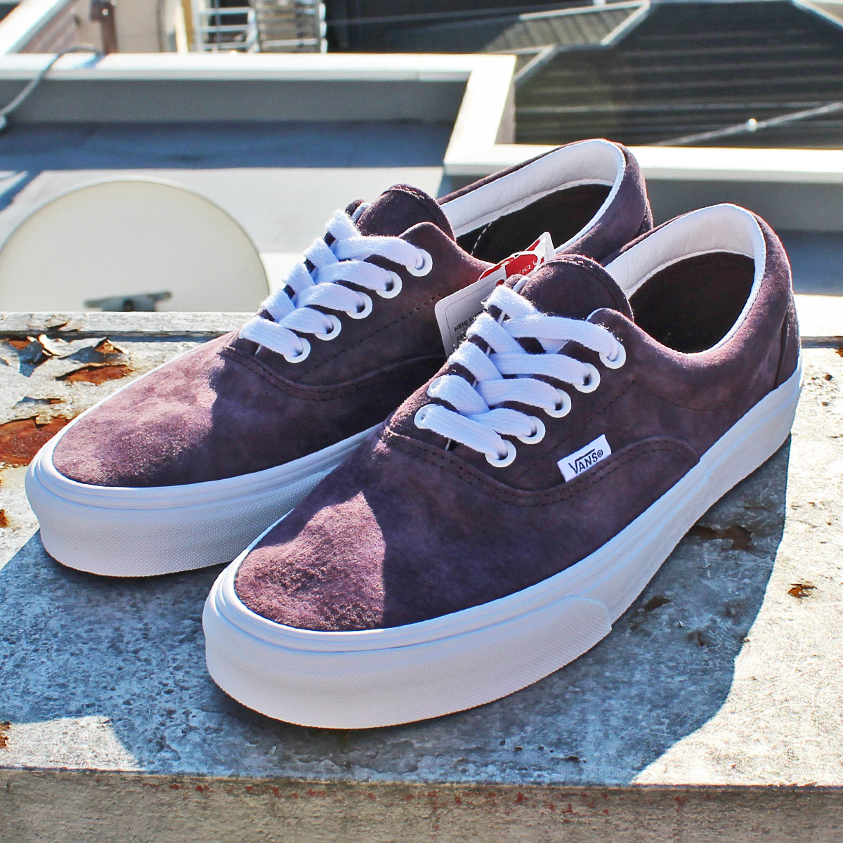 VANS ヴァンズ ERA エラ PIG SUEDE ピッグ スエード SKATE SHOES スケートシューズ DuPont HEIQ ECO  DRY 撥水加工 SKATER スケーター WINE 25cm-27cm 送料無料 : era-vn0a5kx5bfe : REDWOOD  Yahoo!ショップ - 通販 - Yahoo!ショッピング