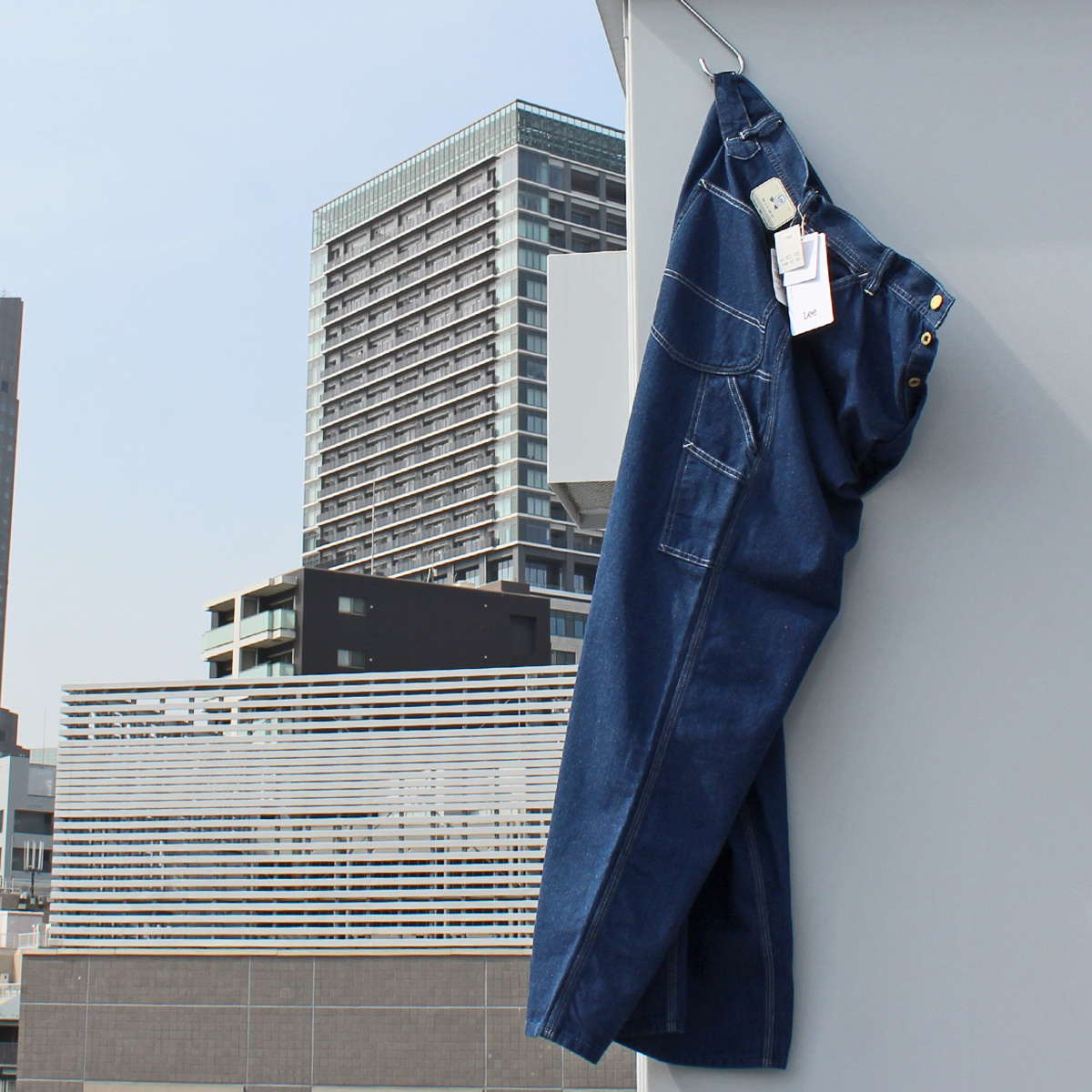 Lee CINCH BACK PAINTER M W32相当 Lee CINCH BACK PAINTER M W32相当 - メルカリ