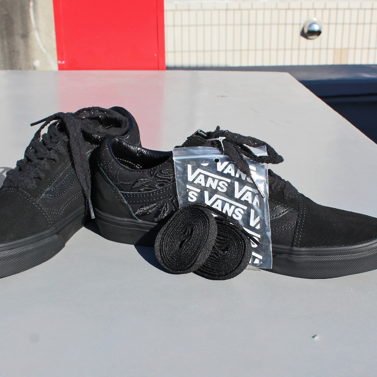 OLD SKOOL VANS ヴァンズ OLD オールドスクール In the Shadows 刺繍