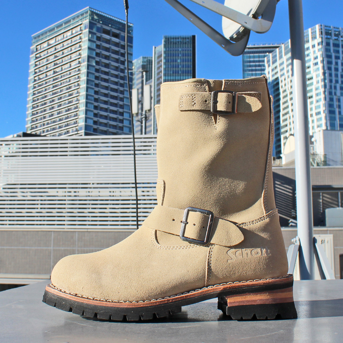 s23001-suede2.jpg