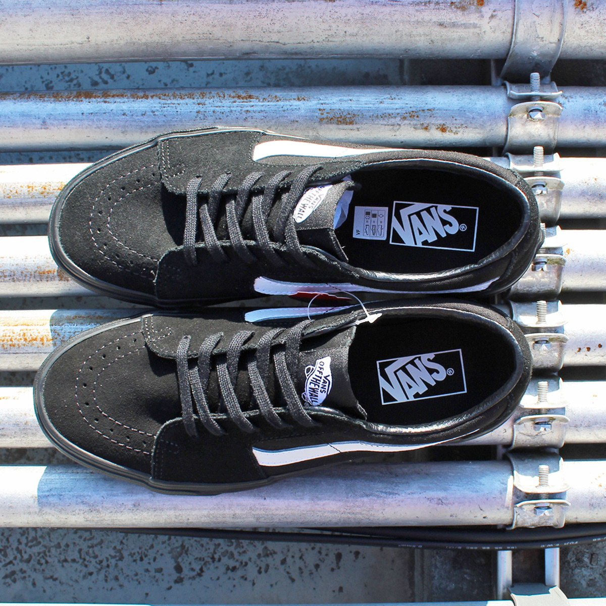 VANS☆SK8-LOWスケートハイロウ ブラック 27cm SK8-HI VANS ヴァンズ SK8-LOW スケート ロー SKATE SHOES