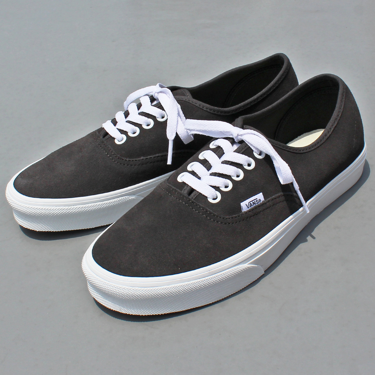 VANS SPDシューズ　25.5センチ AUTHENTIC（VANS） VANS ヴァンズ AUTHENTIC オーセンティック PIG