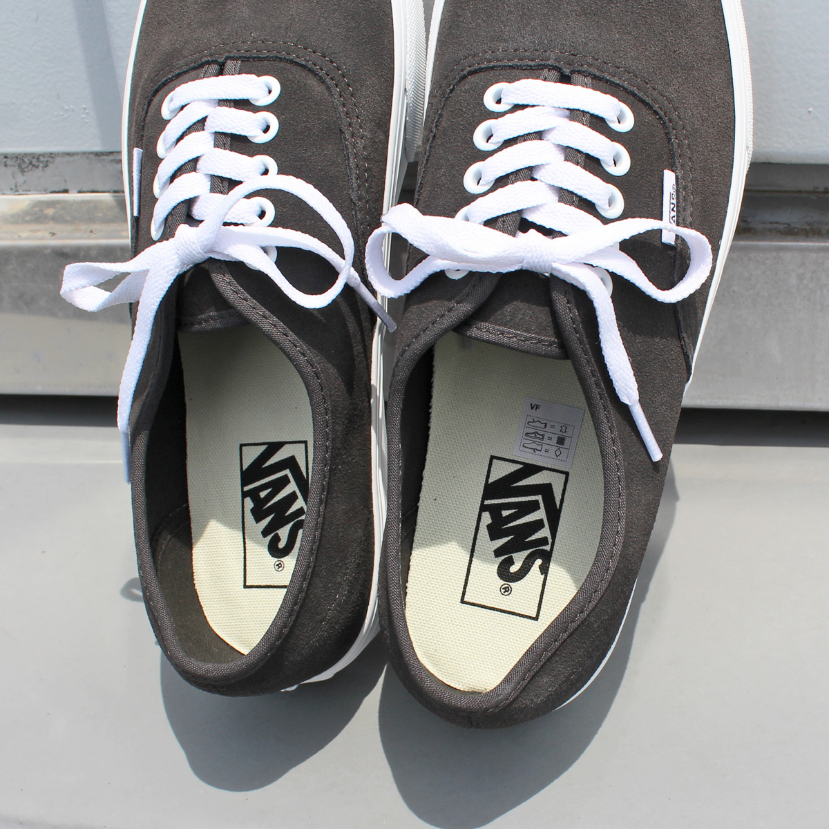 AUTHENTIC（VANS） VANS ヴァンズ AUTHENTIC オーセンティック PIG