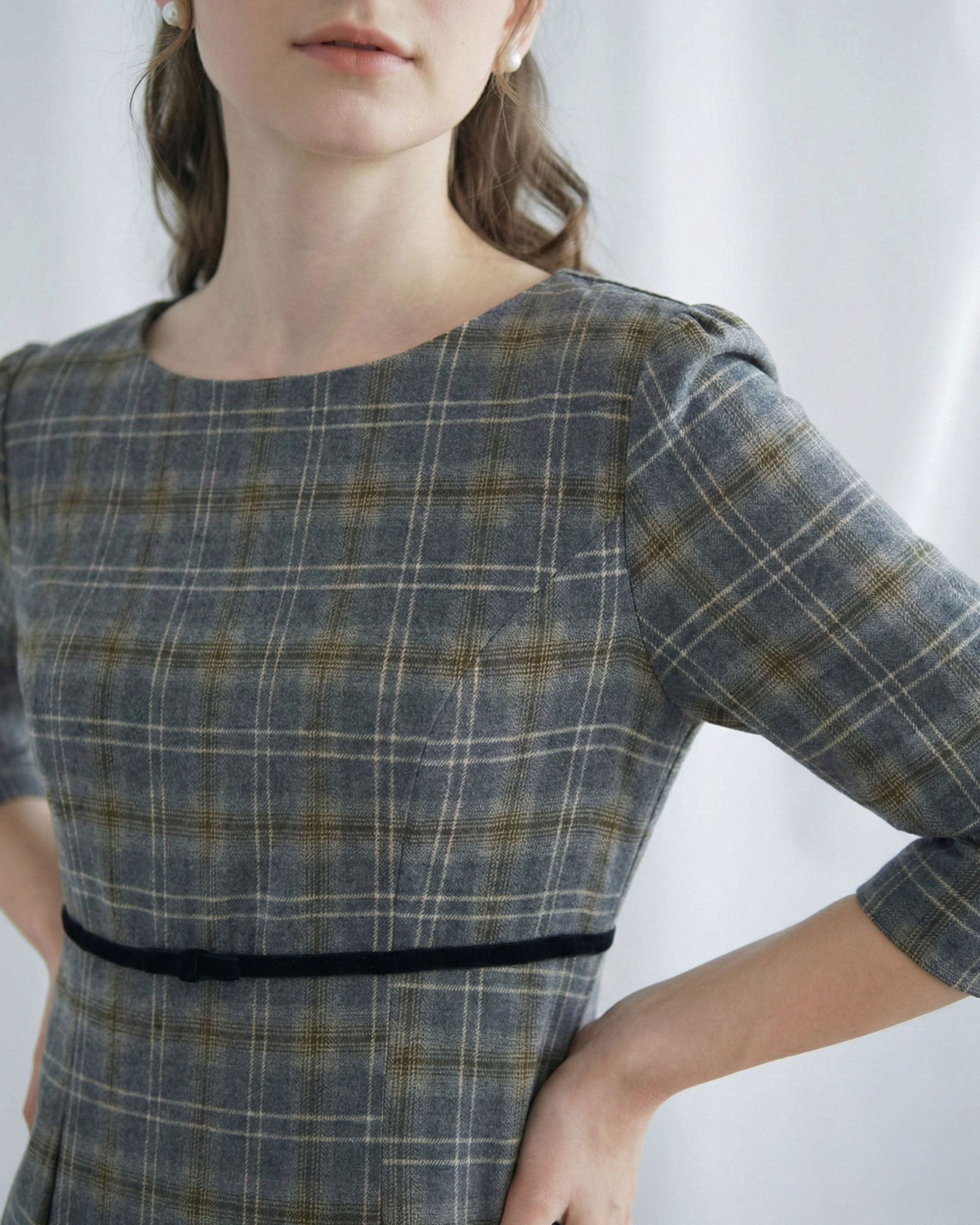 タック ワンピース セシル】お色展開：ブラウン,グリーン ／ サイズ