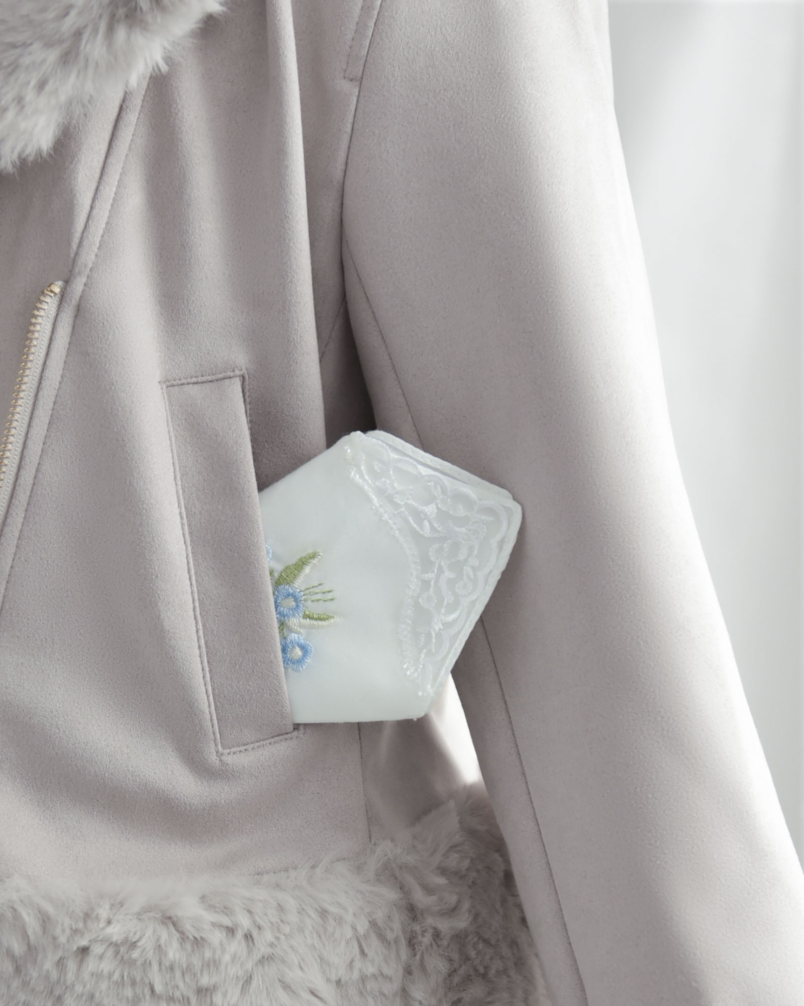 REGINA RISURRE（レジーナリスレ） 【ジャケット ［ ウインター