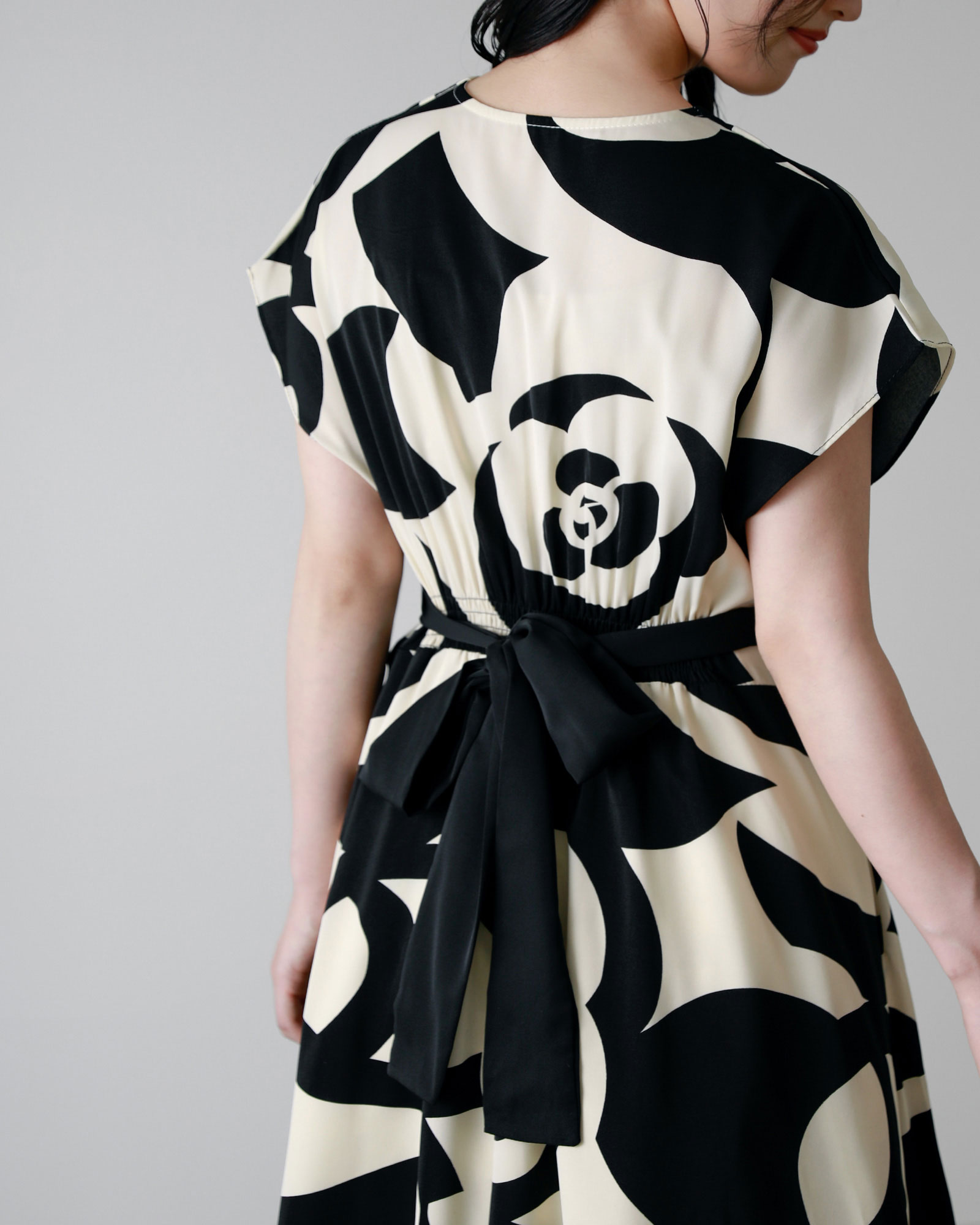 REGINA RISURRE（レジーナリスレ） 【ワンピース ル フルール】春 夏