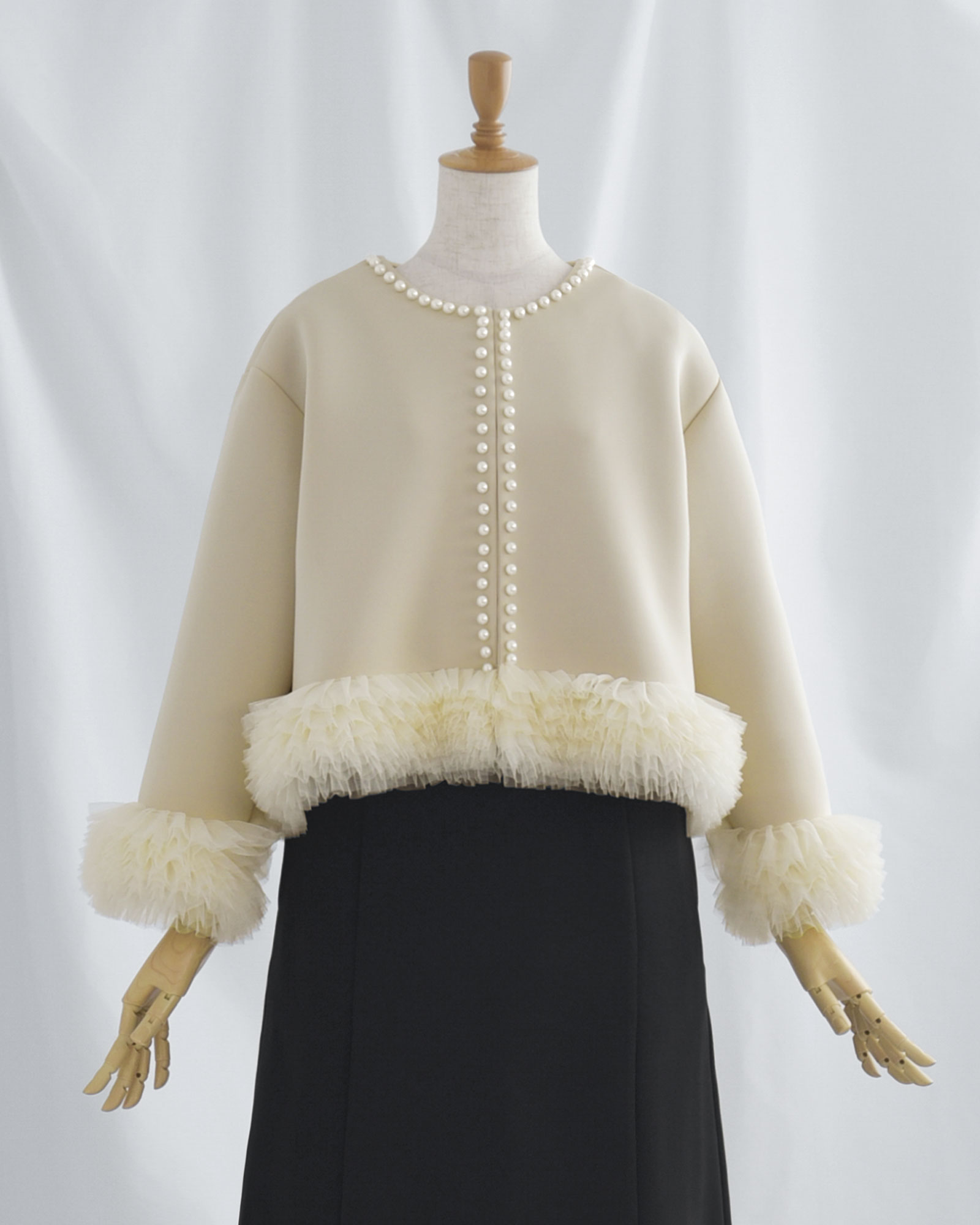 REGINA RISURRE（レジーナリスレ） 【ボンディング ジャケット パール