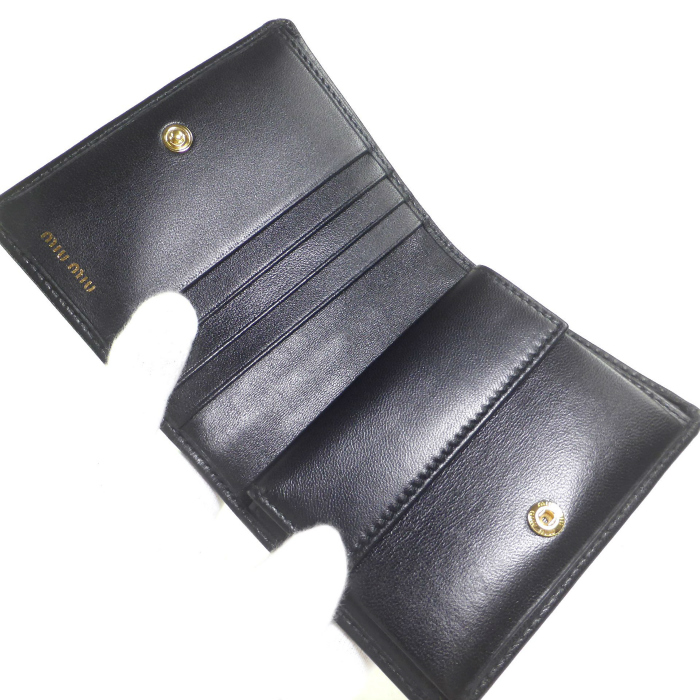 ミュウミュウ （MIUMIU） DOT STUDS ドットスタッズ コンパクト 二つ折り 財布 5MV204 ブラック（新品）