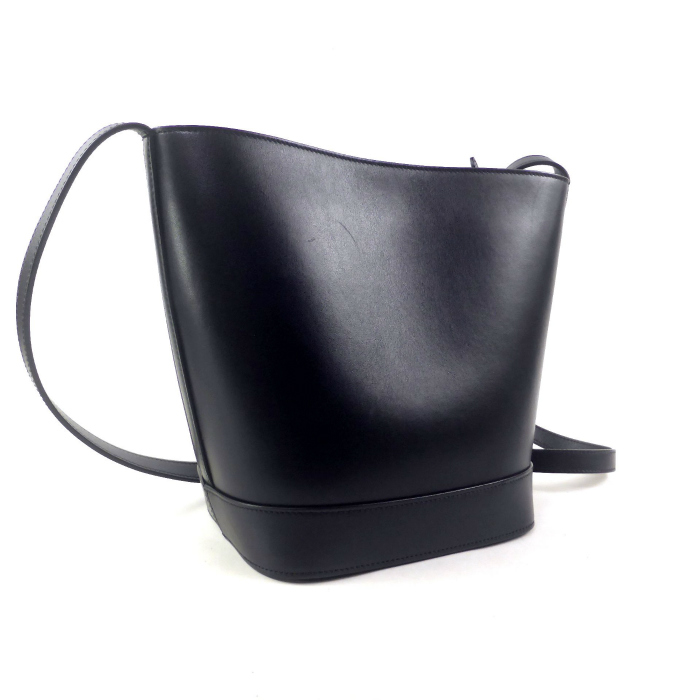 TRIOMPHE セリーヌ （CELINE） スモール バケット キュイル