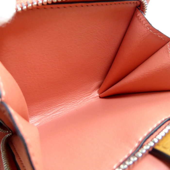 新作☆LOEWE直営店 コンパクト ジップウォレット C660Z41X02 コンパクト ジップウォレット（ソフトグレインカーフ） ベージュ
