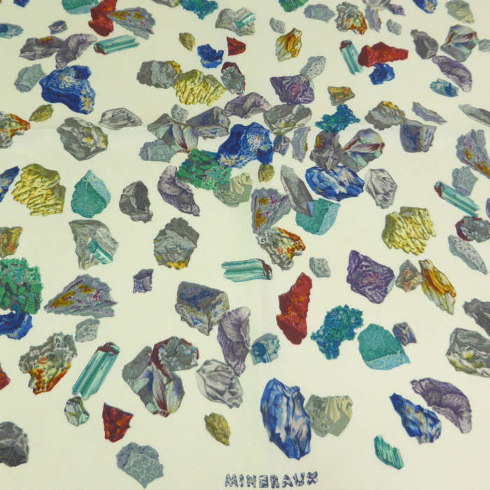HERMES（エルメス） カレ 45 プチカレ スカーフ MINERAUX 鉱物柄 原石