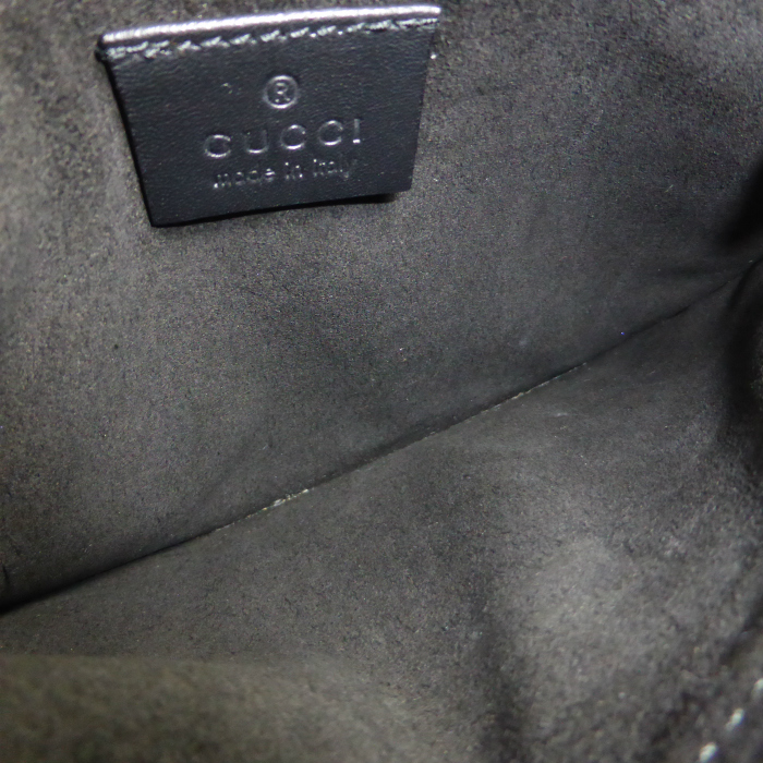 GUCCI（グッチ） レザー セミショルダー バッグ 肩掛け ポーチ付き