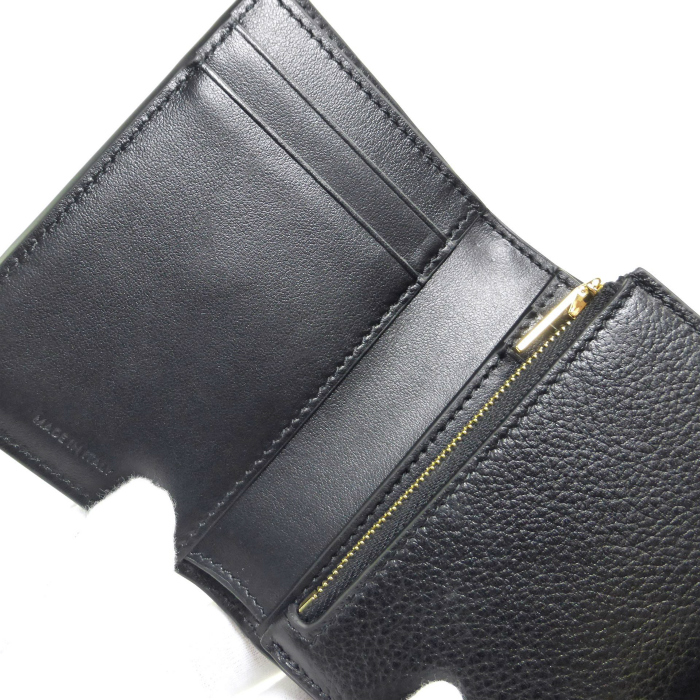 TRIOMPHE セリーヌ （CELINE） ファイン ストラップウォレット ニノ