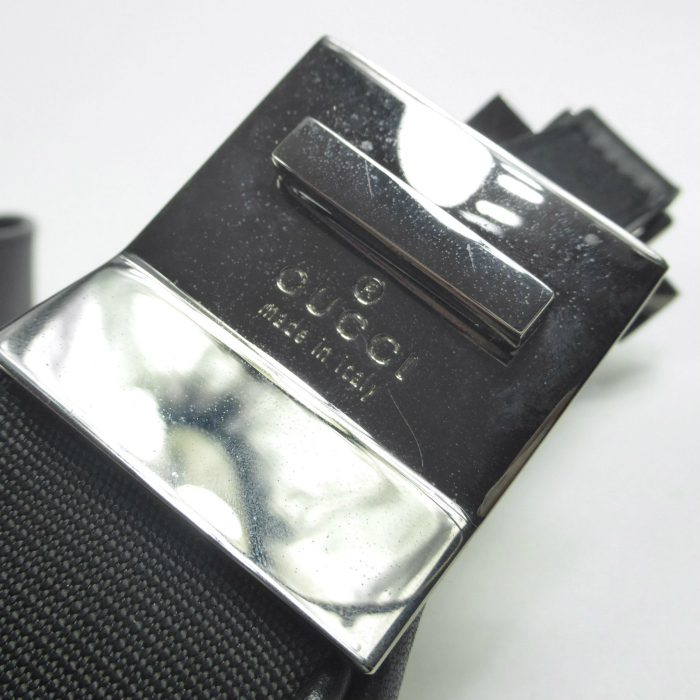 GUCCI（グッチ） レザー 肩掛け ワンショルダー バッグ 001・3341