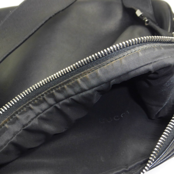 GUCCI（グッチ） レザー 肩掛け ワンショルダー バッグ 001・3341