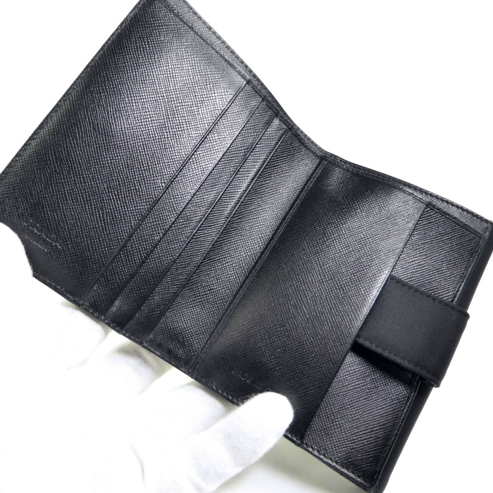 PRADA（プラダ） テスートナイロン トライアングルロゴ コンパクト 三