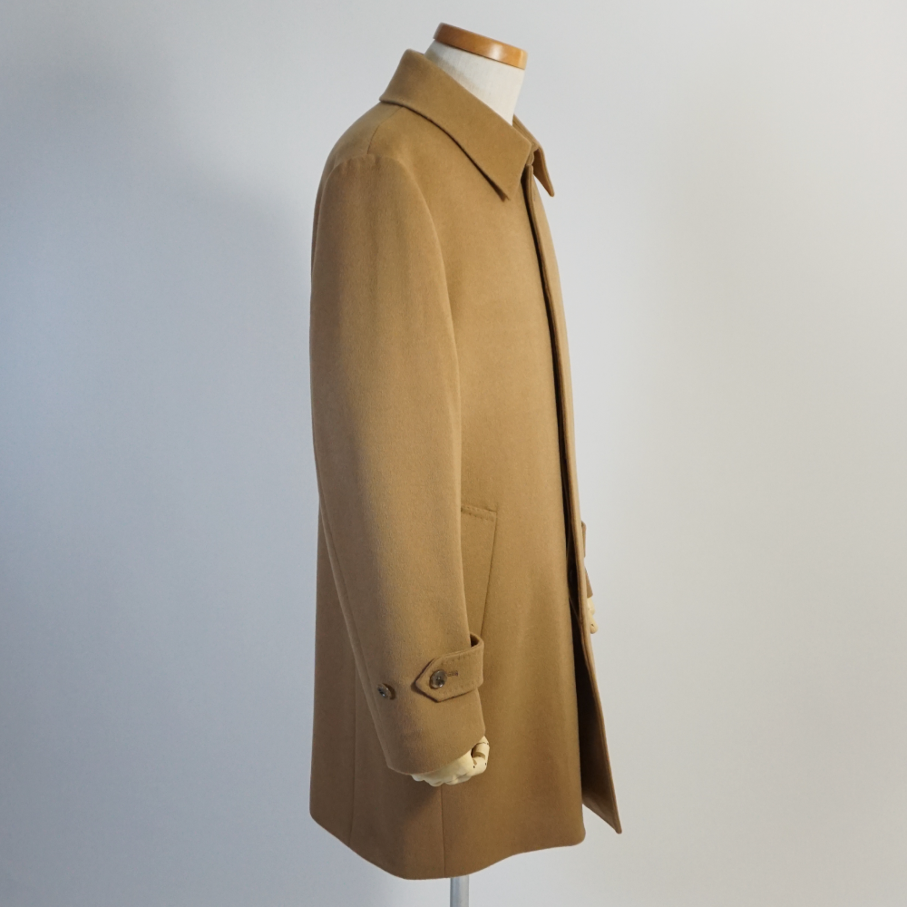 元値30万✨未使用 BALMAINカシミア100% コート キャメル色 Lサイズ 元値30万✨未使用 BALMAINカシミア100% コート キャメル色 Lサイズ