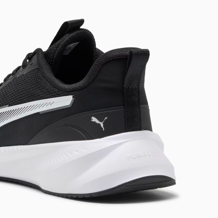 あ様1枚 PUMA（プーマ） 310797 ユニセックス フライヤー ライト 3 ランニング