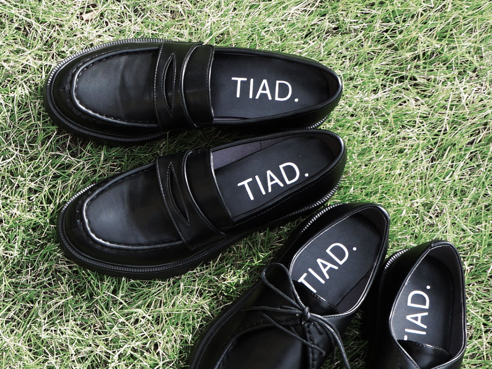 みえぽ 定価18700円 APOM アポム パワーネットメッシュパンプス CATEGORY SHOES | APOM ONLINE STORE - アポム公式オンラインストア