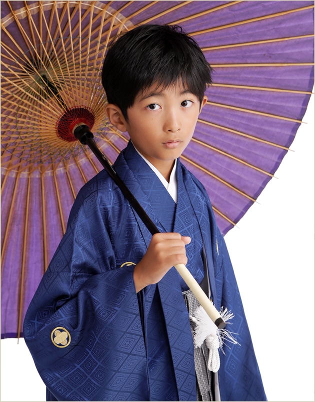 10歳男の子用 ジュニア紋付袴レンタル「紺色金紋に銀縄袴」d1016【フル