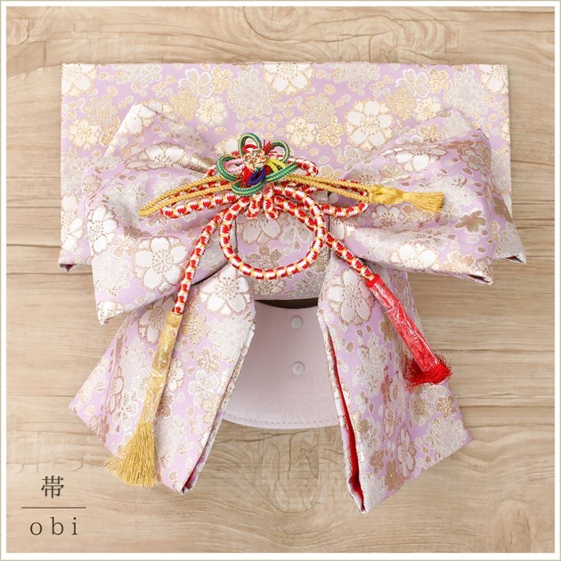 753 着物 花柄 アンティーク　刺繍 753 着物 花柄 アンティーク 刺繍（七五三 女の子 7歳着物