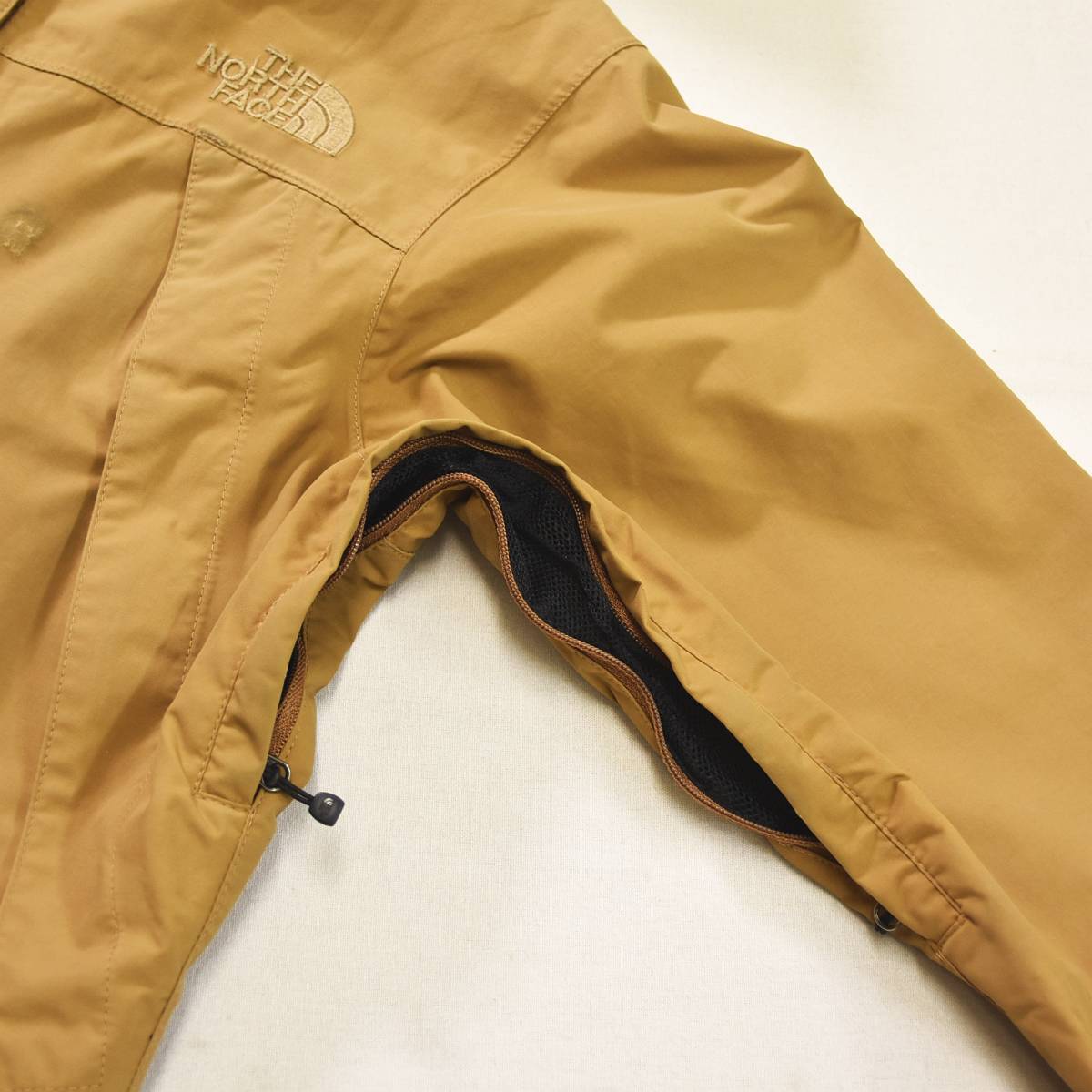 THE NORTH FACE（ザ ノースフェイス） ゴールドウィン製 ノース 