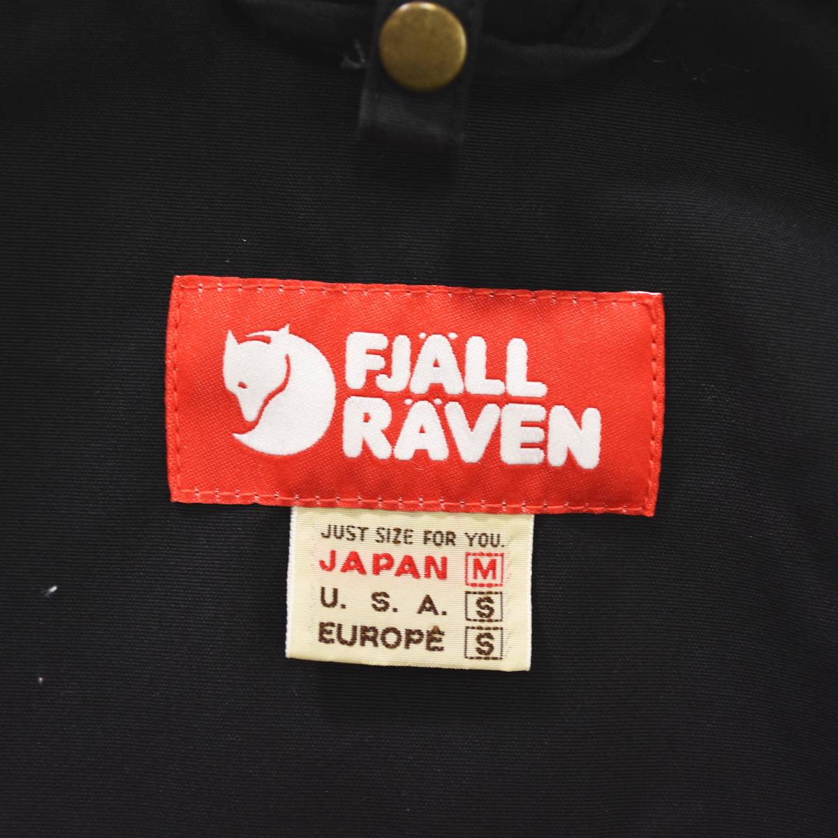 FJALL RAVEN（フェールラーベン） マウンテン パーカー ウィンド