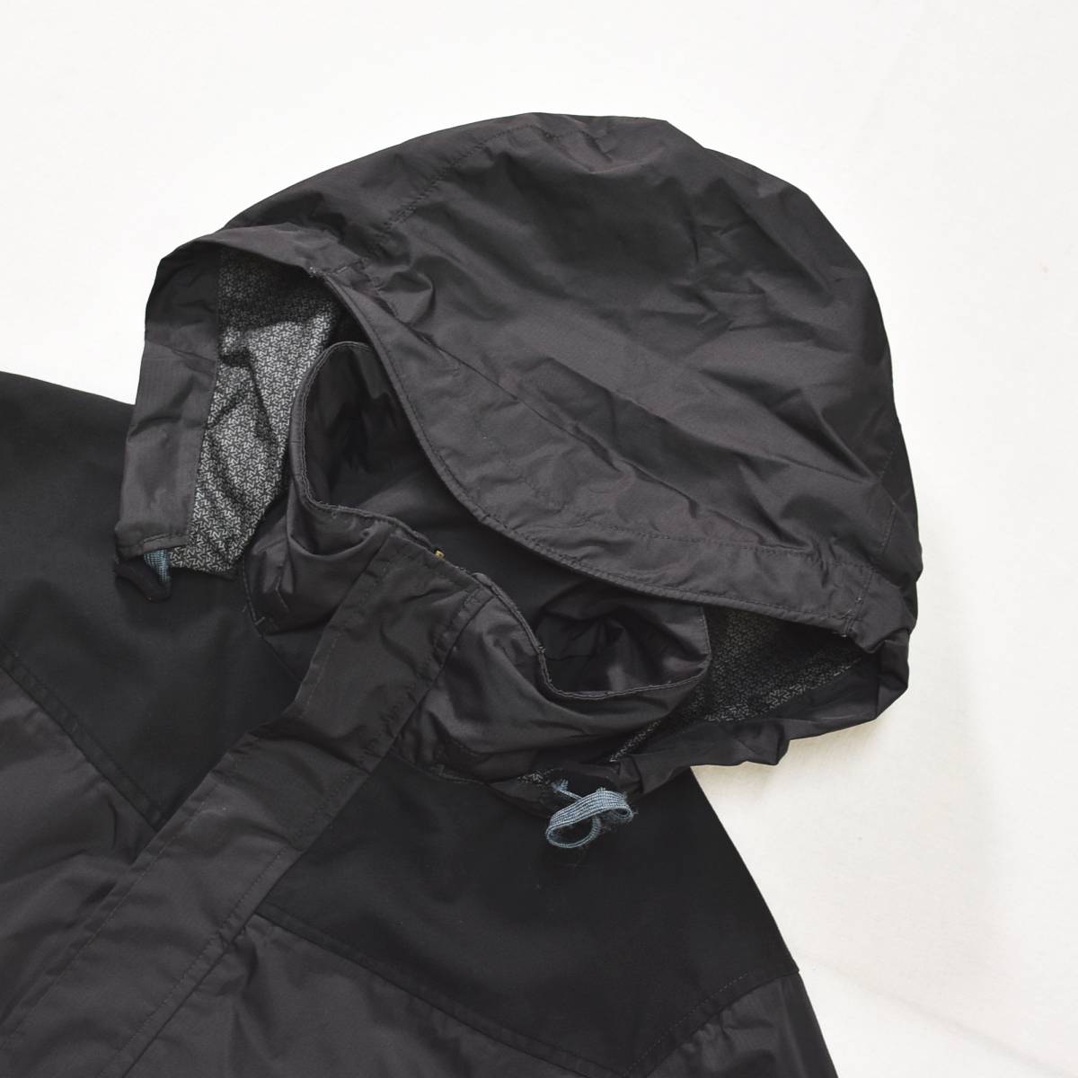 FJALL RAVEN（フェールラーベン） マウンテン パーカー ウィンド 